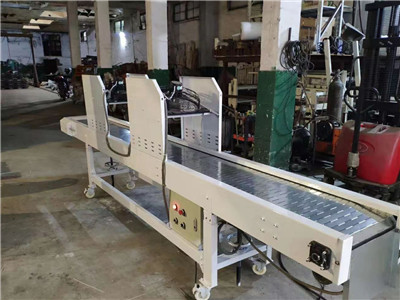 链板输送机 - 安平县建得金属制品有限公司图片3